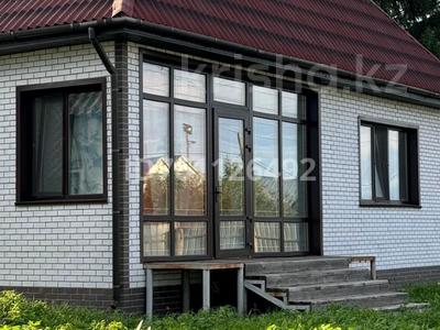 Продажа домов и дачи в Северо-Казахстанской обл.: Отдельный дом · 4 комнаты · 131.4 м² · 16.0324 сот., Новая 19 за 29 млн 〒 Отдельный дом · 4 комнаты · 131.4 м² · 16.0324 сот., Новая 19 за 29 млн 〒 в Петерфельде