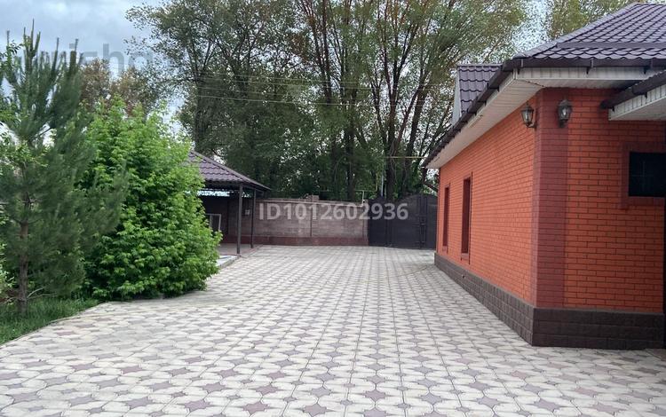 Жеке үй · 10 бөлме · 280 м² · 18 жүзд., Сейфуллина 157/2 — Сатпаева, бағасы: 75 млн ₸ в Шу — фото 2
