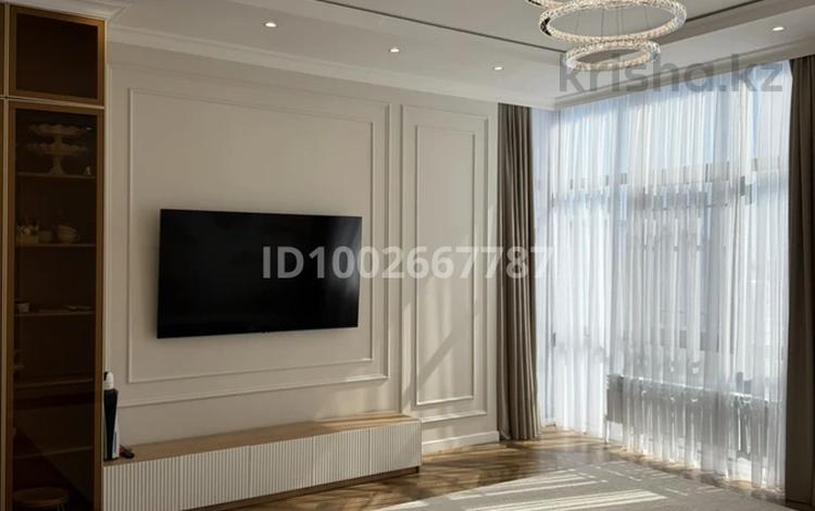 3-бөлмелі пәтер · 125.8 м² · 2/5 қабат, Нұрсая ш/а., Абулхаир Хана 46/2 — Теннисный центр, бағасы: 80 млн ₸ в Атырау, мкр Нурсая — фото 35
