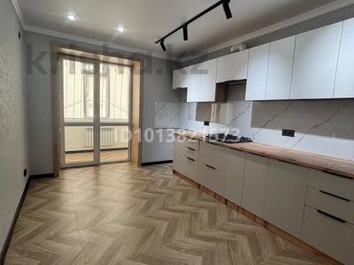 2-комнатная квартира · 70 м² · 1/5 этаж, мкр Омега, Шалкыма 37 — Район омегаспорт за 235 000 ₸ в Уральске