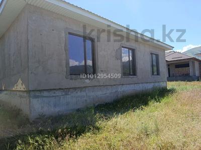 Жеке үй · 4 бөлме · 151.3 м² · 7 сот., Сарыжазык 61 — Карасу, бағасы: 18 млн ₸ в Каргалы (п. Фабричный)