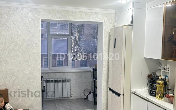 2-комнатная квартира · 58 м² · 2/5 этаж, Жастық 3 а за 8.5 млн ₸ в Кандыагаш — фото 2