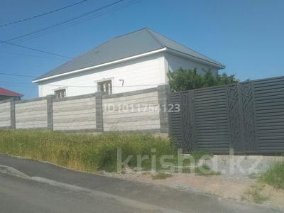 Жеке үй · 3 бөлме · 137 м² · 8 жүзд., мкр Северо-Запад, Алтынжал, бағасы: 45 млн ₸ в Шымкенте, Абайский р-н