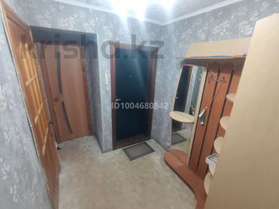 4-комнатная квартира · 68 м² · 4/5 этаж, Ауэзова 27 за 200 000 〒 в Семее
