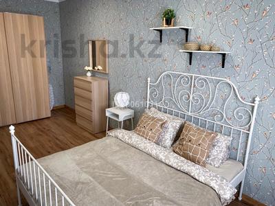 2-комнатная квартира, 52 м², 9/9 этаж помесячно, Камзина 41 за 250 000 〒 в Павлодаре