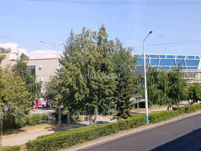 3-комнатная квартира · 56.6 м² · 2/5 этаж, проспект Назарбаева 3 за 22.5 млн ₸ в Усть-Каменогорске, Ульбинский