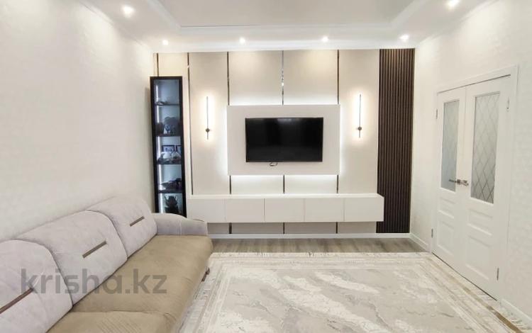 3-бөлмелі пәтер · 86 м² · 3/10 қабат, мкр Юго-Восток, Степной 3, бағасы: 49 млн ₸ в Караганде, Казыбек би р-н — фото 2