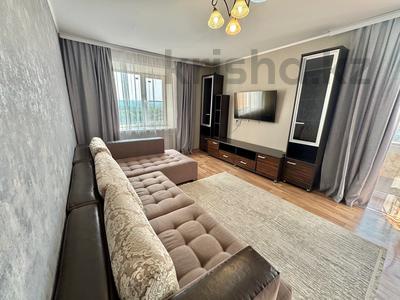 2-комнатная квартира · 56 м² · 12/13 этаж, Набережная Славского 14 за 17 000 ₸ в Усть-Каменогорске