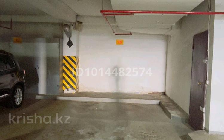 Паркинг · 30 м² · Достык 1, бағасы: 3.5 млн ₸ в Астане, Есильский р-н — фото 2