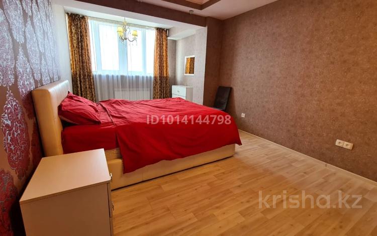 2-комнатная квартира · 79 м² · 8/16 этаж, мкр Самал-1 9/2 — Жолдасбекова за 24 999 ₸ в Алматы, Медеуский р-н — фото 6