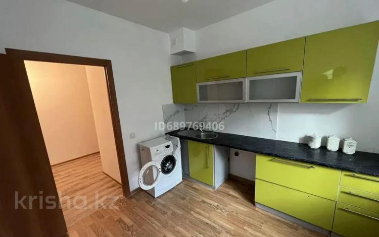 2-бөлмелі пәтер · 52 м² · 1/5 қабат, Куляш байсейтова 124, бағасы: 180 000 ₸ в Астане, Сарыарка р-н — фото 4