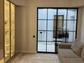 4-комнатная квартира · 86 м² · 3/6 этаж, Назарбаева 193 — ДИЗАЙНЕРСКИЙ РЕМОНТ, НОВАЯ ПЛОЩАДЬ за 144.5 млн ₸ в Алматы, Медеуский р-н — фото 4