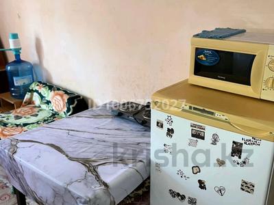 1-комнатная квартира · 18 м² · 2/5 этаж, мкр Михайловка , Анжерская 31 за 5.1 млн 〒 в Караганде, Казыбек би р-н