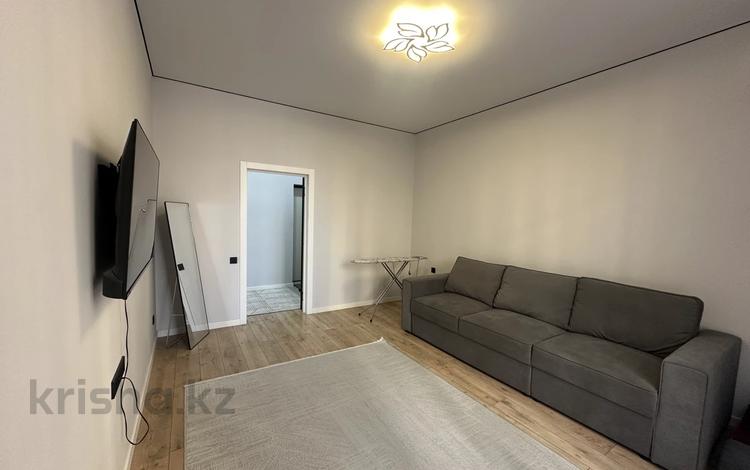 2-комнатная квартира · 45 м² · 4/10 этаж, ул. Назыра Торекулова 95 за 350 000 ₸ в Алматы, Алмалинский р-н — фото 2