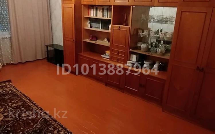 2-комнатная квартира · 42.7 м² · 1/4 этаж, мкр №6 40 за 27 млн ₸ в Алматы, Ауэзовский р-н — фото 2