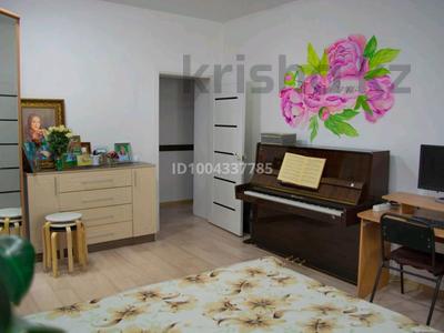 2-комнатная квартира · 47 м² · 2/2 этаж, Абая 44 — Площади Сатпаева за 12.5 млн ₸ в Жезказгане