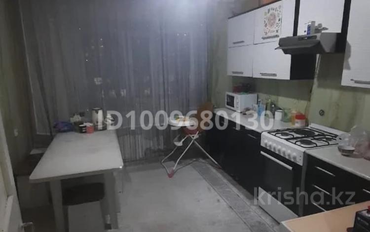 2-комнатная квартира · 50.6 м² · 5/5 этаж, Муратхан Бейсембаева 4а — Возле поликлиники Венера. за 12.5 млн 〒 в Семее — фото 2