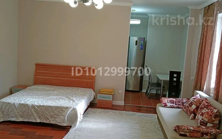 1-бөлмелі пәтер · 36 м² · 9/10 қабат, Иманова 41, бағасы: 15 000 ₸ в Астане, Сарайшык р-н — фото 2