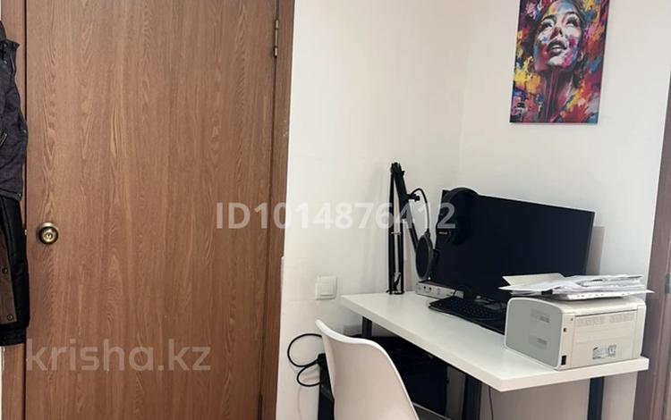 1-бөлмелі пәтер · 45 м² · 8/9 қабат, Шұғыла ш/а., Микрорайон «Шугыла» 341/2 — Алатау-Улыгбека, бағасы: 25.5 млн ₸ в Алматы, Наурызбайский р-н — фото 2