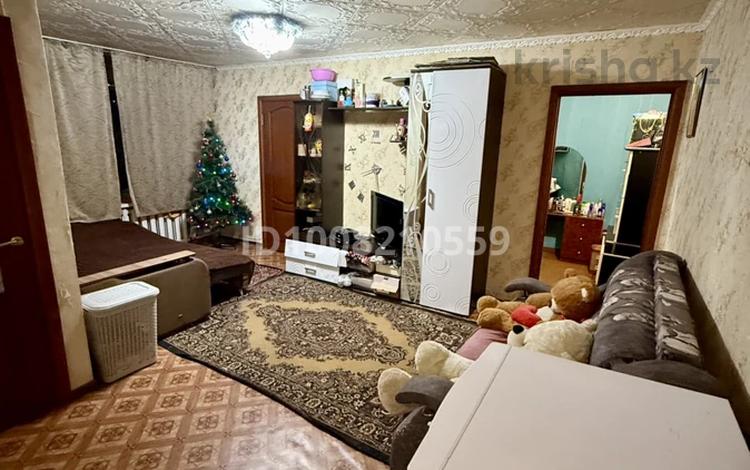 3-бөлмелі пәтер · 41.5 м² · 1/4 қабат, Ульяновская, бағасы: 7.6 млн ₸ в Усть-Каменогорске — фото 2