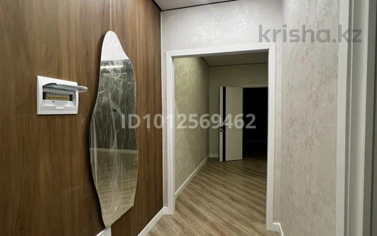 3-бөлмелі пәтер · 80 м² · 2/9 қабат, Туран 83/1 — Сзади назарбаевского университета, бағасы: 50 млн ₸ в Астане, Нура р-н — фото 2