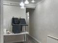 4-бөлмелі пәтер · 100 м² · 1/5 қабат, 14-й мкр 45, бағасы: 35 млн ₸ в Актау — фото 14