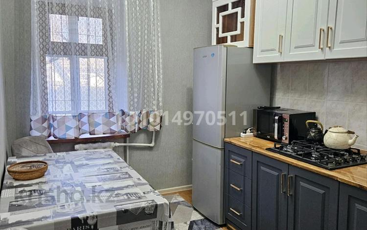 2-бөлмелі пәтер · 48 м² · 1/5 қабат, бегим ана 17 — д.ж поликленика, бағасы: 15 млн ₸ в  — фото 2