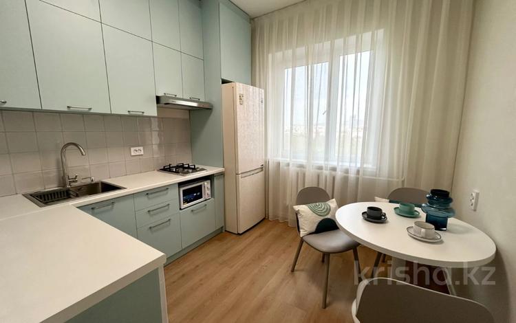 1-комнатная квартира · 40 м² · 6/9 этаж, мкр Жетысу-2 30 за 31.5 млн ₸ в Алматы, Ауэзовский р-н — фото 4