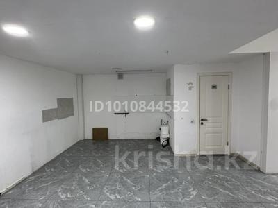 Свободное назначение, офисы, магазины и бутики, склады, общепит, салоны красоты, фитнес и спорт, медцентры и аптеки, образование, развлечения, конференц-залы, кабинеты и рабочие места, студии · 112 м² за 1.3 млн 〒 в Астане