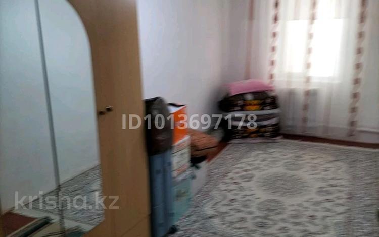 Отдельный дом · 4 комнаты · 120 м² · 4 сот., мкр Атырау, Пр Бурабай 12 за 15 млн ₸ — фото 2