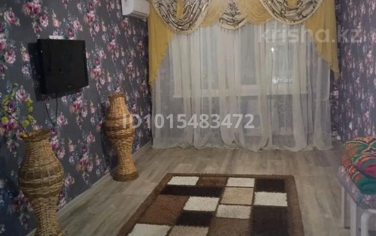 2-комнатная квартира · 44 м² · 1/5 этаж, Хамида Чурина 160 за 12.8 млн ₸ в Уральске, мкр Школьник — фото 2