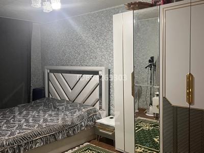 3-комнатная квартира · 62 м² · 3/5 этаж, Майкудук, 15й микрорайон 28 — 15-мкр.28 дом за 15.5 млн ₸ в Караганде, Алихана Бокейханова р-н