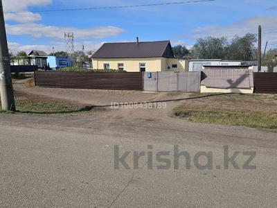 Отдельный дом · 3 комнаты · 57 м² · 10 сот., Победы 63 за 15 млн 〒 в Караганде, Алихана Бокейханова р-н