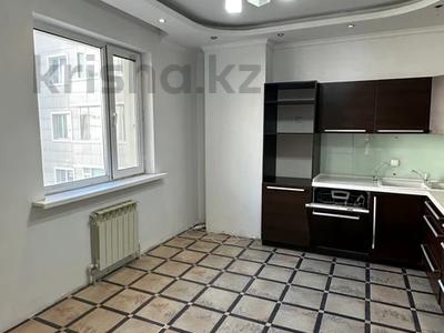 3-комнатная квартира, 100 м², 4/9 этаж помесячно, Сыганак 39/1 — Байтерек за 350 000 〒 в Астане, Нура р-н