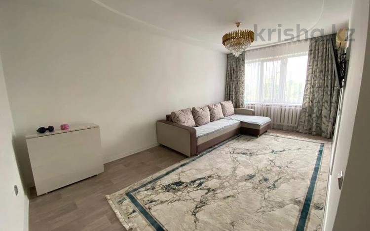 3-комнатная квартира · 65 м² · 4/5 этаж, мкр Аксай-3 за 38.5 млн ₸ в Алматы, Ауэзовский р-н — фото 2