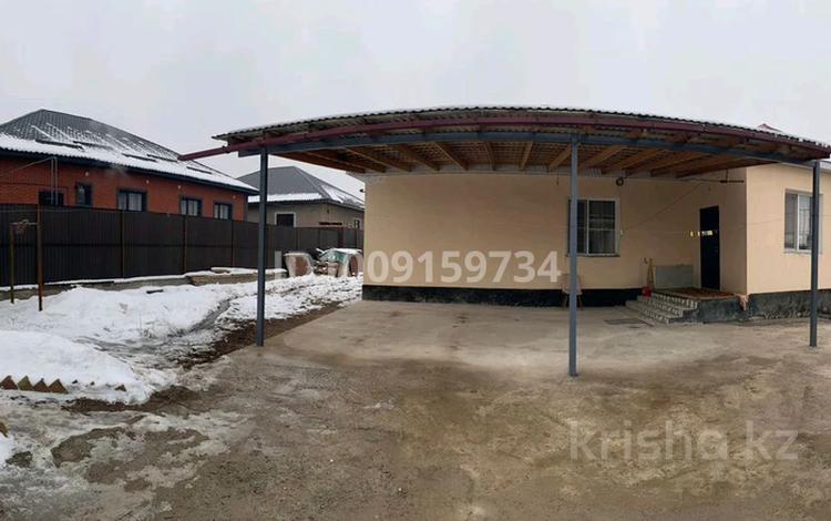 Отдельный дом · 3 комнаты · 140 м² · 5 сот., 30 квартал 801/19 за 33 млн 〒 в Каскелене — фото 2