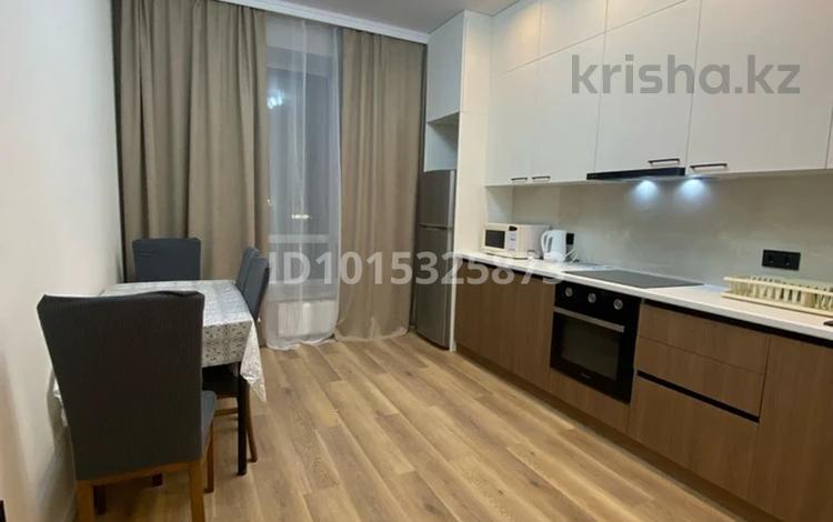 1-комнатная квартира · 42 м² · 2/7 этаж, Аль-Фараби проспект 7/2 за 250 000 ₸ в Астане, Есильский р-н — фото 2