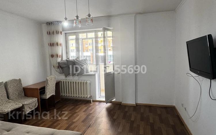2-комнатная квартира · 50 м² · 2/10 этаж, Иманова 44 за 280 000 ₸ в Астане, р-н Байконур — фото 2