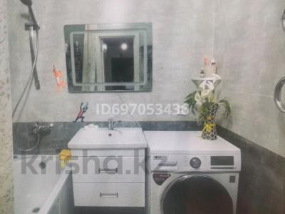 Аренда квартир в Астане: 2-комнатная квартира · 54 м² · 1/6 этаж · помесячно, Б.Сокбакбаева — Начала Сейфуллина за 270 000 〒 2-комнатная квартира · 54 м² · 1/6 этаж · помесячно, Б.Сокбакбаева — Начала Сейфуллина за 270 000 〒 в Астане, Сарыарка р-н