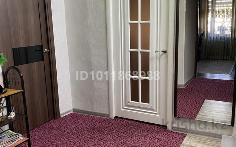 4-бөлмелі пәтер · 86 м² · 5/5 қабат, ул. Биржан Сала — Назарбаева, бағасы: 30 млн ₸ в Талдыкоргане, военный городок Улан — фото 2