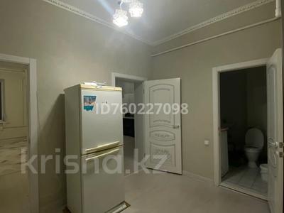 1-комнатная квартира · 50 м² · 2/3 этаж, Самарский — Базар за 150 000 〒 в Уральске, мкр Школьник