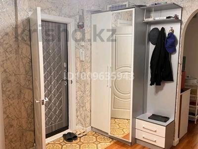 3-комнатная квартира · 65 м² · 1/5 этаж, Курмангазы — Клинника "Вестерн" за 22 млн ₸ в Атырау, мкр Авангард-4