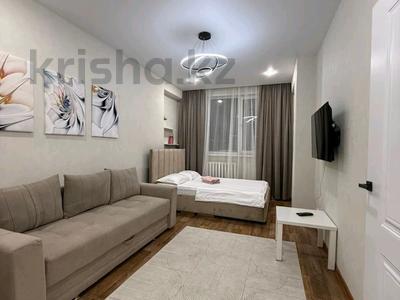 1-бөлмелі пәтер · 40 м² · 9/10 қабат, Керей Жанибек хандар 9, бағасы: 18 000 ₸ в Астане