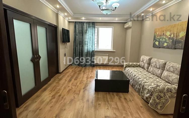 2-комнатная квартира · 80 м² · 3/25 этаж, Абиша Кекилбайулы 264/6 — Абиш Кекилбаева за 16 000 〒 в Алматы, Бостандыкский р-н — фото 2