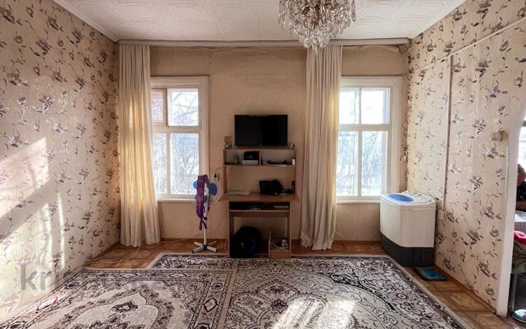 1-комнатная квартира · 32.6 м² · 1/1 этаж, Локомотивная за 4.5 млн ₸ в Уральске — фото 2