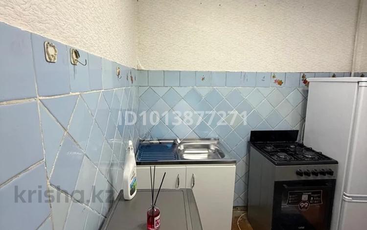 2-бөлмелі пәтер · 42 м² · 3/4 қабат, мкр №5 8, бағасы: 250 000 ₸ в Алматы, Ауэзовский р-н — фото 2