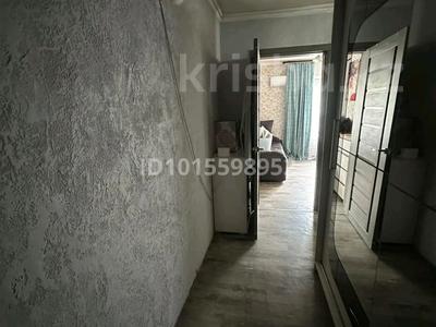 1-бөлмелі пәтер · 36.5 м² · 1/1 қабат, Биринши Мамыр 18/2, бағасы: 15 млн ₸ в Космосе