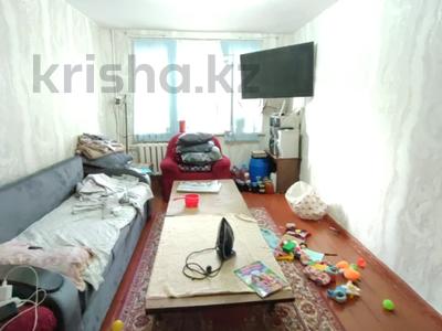 2-комнатная квартира · 45 м² · 1/5 этаж, Мкр.Каратау за 10.9 млн 〒 в Таразе