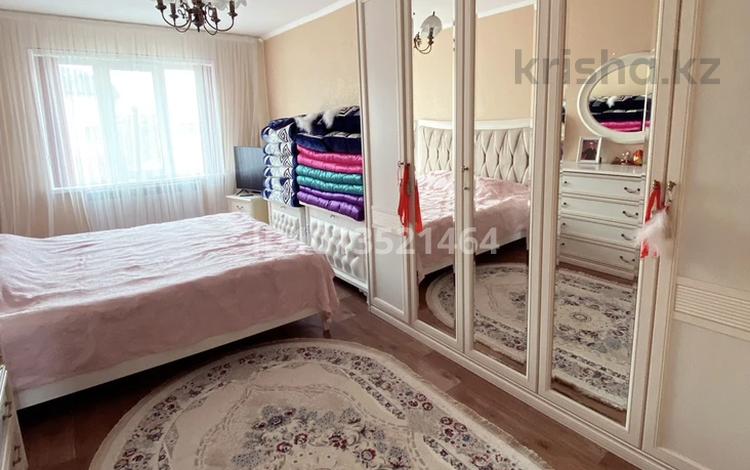 3-комнатная квартира · 75 м² · 3/5 этаж, мкр Восток 115 за 30 млн ₸ в Шымкенте, Аль-Фарабийский р-н — фото 2