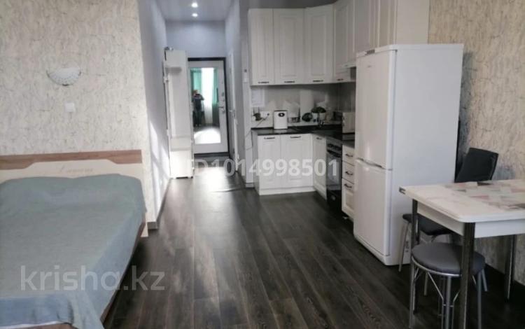 1-комнатная квартира · 19 м² · 3/4 этаж, Абая — Байтурсынова за 130 000 ₸ в Алматы, Алмалинский р-н — фото 2